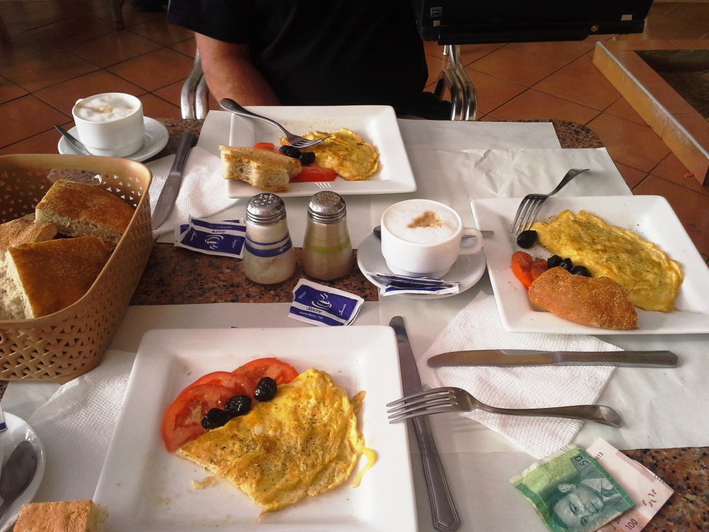 Wie gut, dass es auch mal was zu Essen gibt